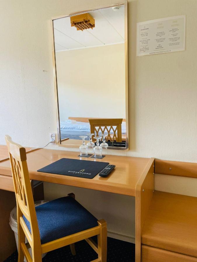 Sognefjord Hotel Hermansverk Luaran gambar