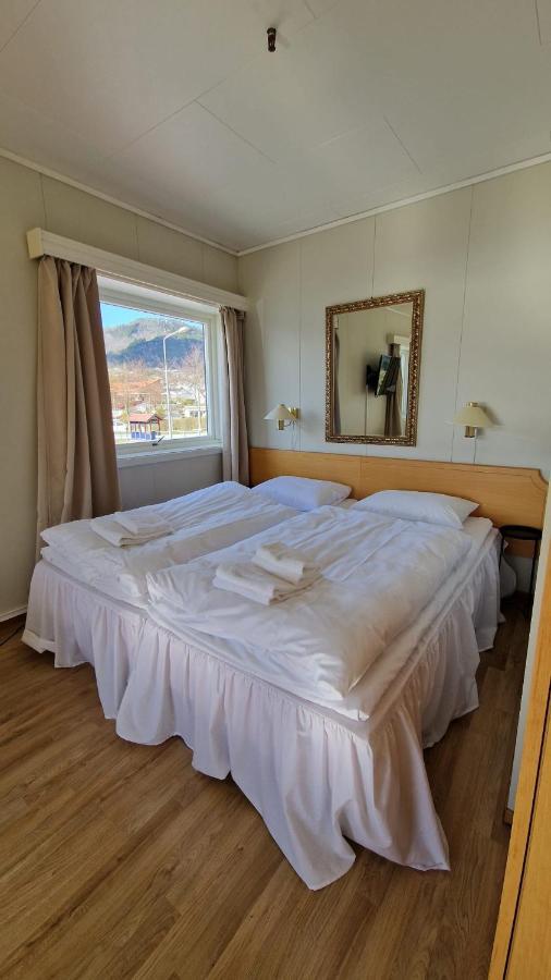 Sognefjord Hotel Hermansverk Luaran gambar